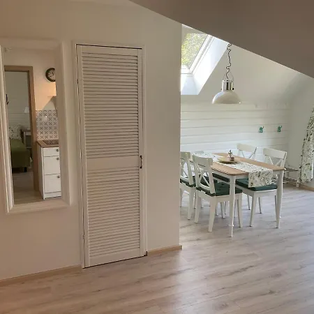 U Kasi Apartment